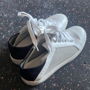 Vince Stylish White and Black Sneakers